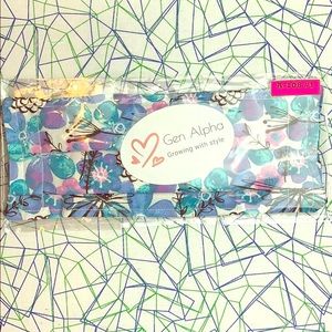 A108 #1 Floral Light Blue & Pink Palette